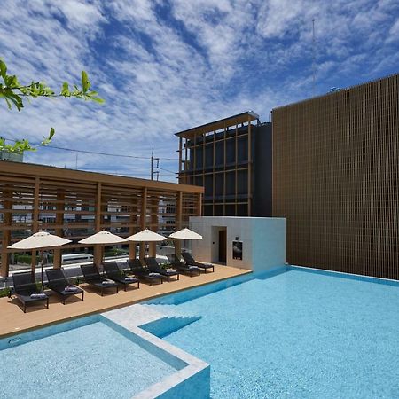 Has Pattaya Hotel Exterior foto