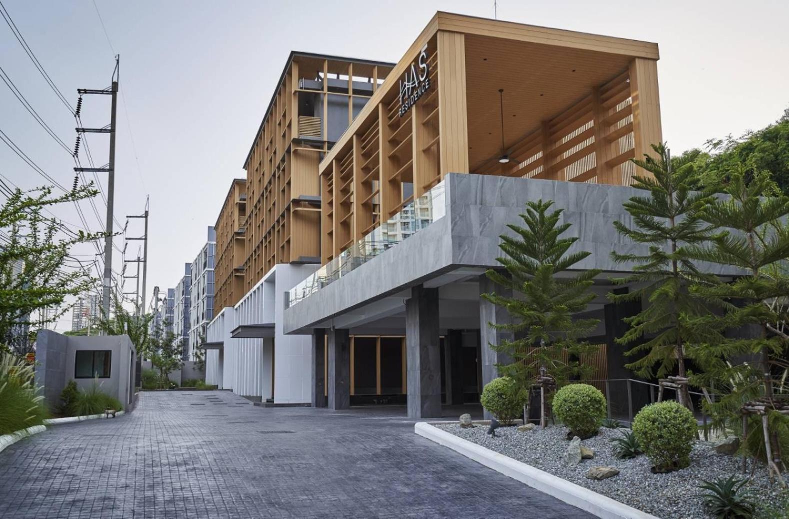Has Pattaya Hotel Exterior foto