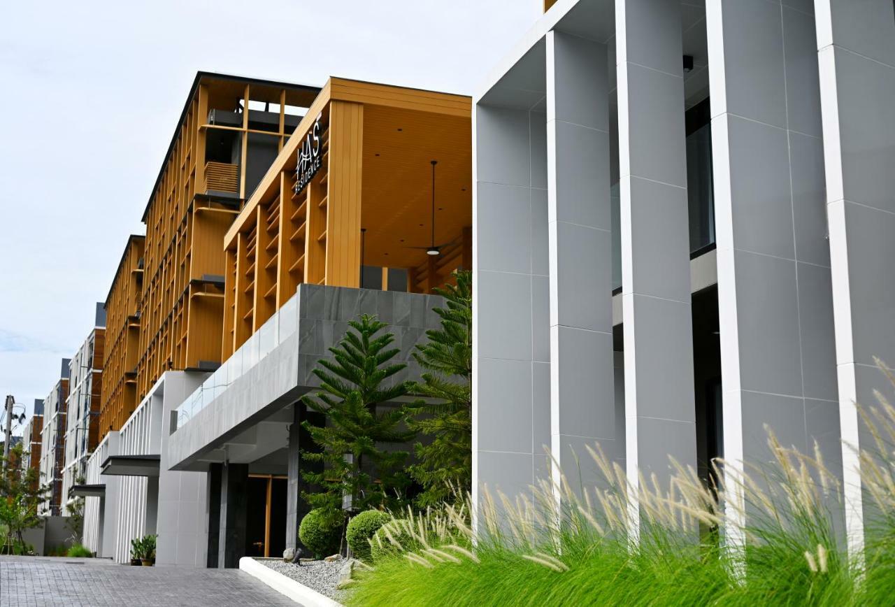Has Pattaya Hotel Exterior foto